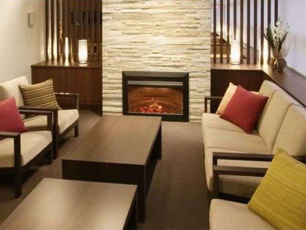 Art Hotel Hirosaki City Экстерьер фото